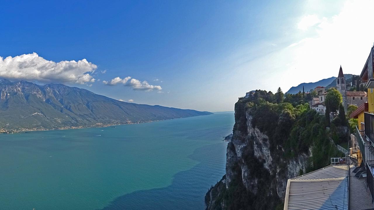 Casa De Pol Exclusive Lake View By Gardadomusmea Tremosine Экстерьер фото