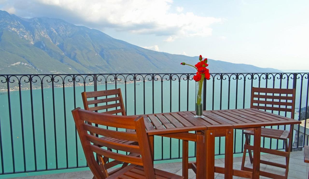 Casa De Pol Exclusive Lake View By Gardadomusmea Tremosine Экстерьер фото